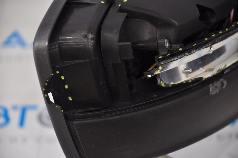 Side mirror right VW Passat b7 12-15 USA type as b7 6 pins, broken housing, without cover, blue LH5X
