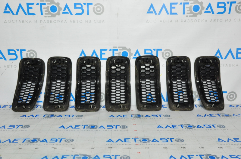 Radiator grill grill Jeep Cherokee KL 14-18 prerest chrome set 7 pcs, pokes on 1 grille