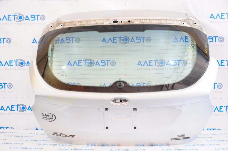 Naked boot door with glass Ford Focus mk3 15-18 rest 5d, silver UX, scratch