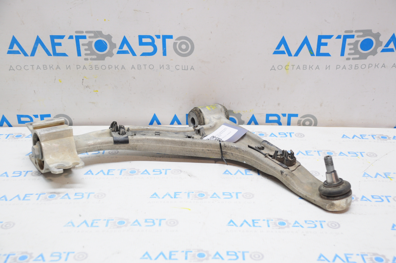 Lower control arm front right Infiniti QX30 17-19 FWD ball joint for repair