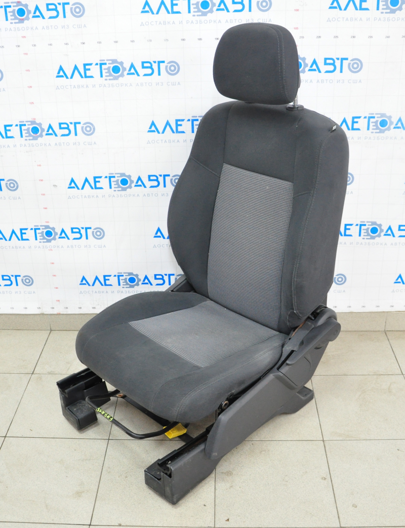 Driver's seat Jeep Compass 11-14 without airbag, mechanical, cloth gray, klom crepe pads