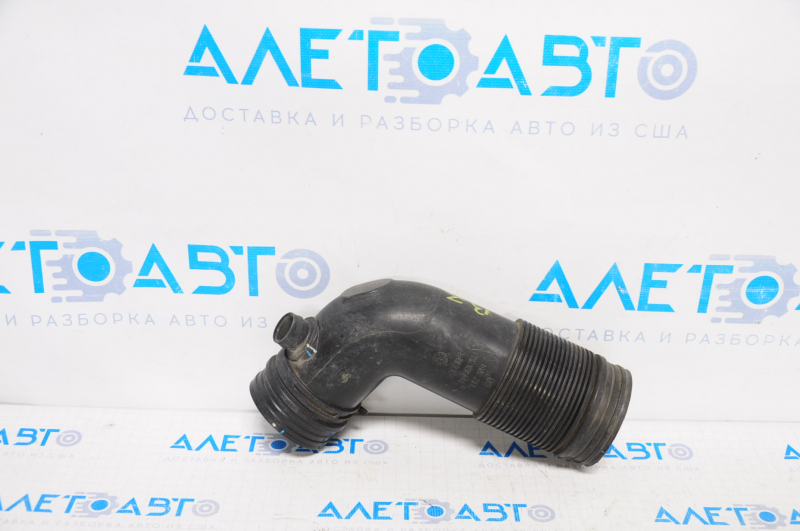 Air duct for manifold VW Passat b7 12-14 USA 2.5 under EGR