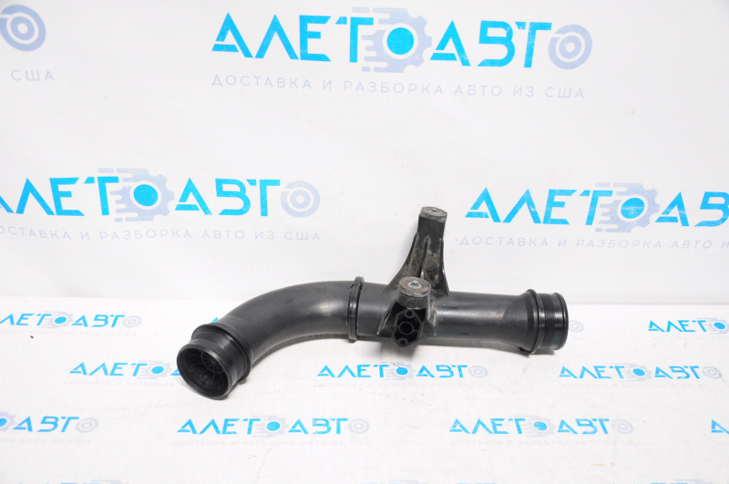 Left middle air duct for VW Passat B8 16-19 USA 1.8T, 2.0T plastic