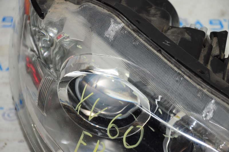 Front right headlight complete Lexus ES300h ES350 13-15 prerest xenon + LED DRL, broken fastener, for polishing