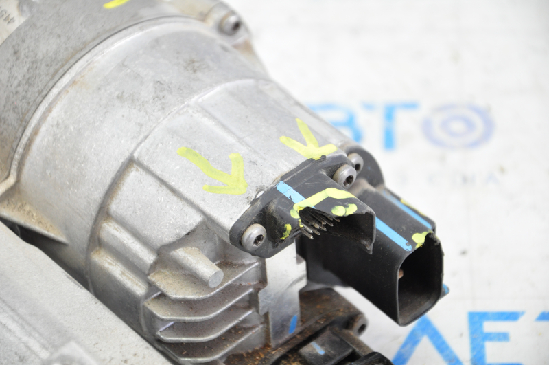 Chevrolet Volt 16 steering rack - broken chips