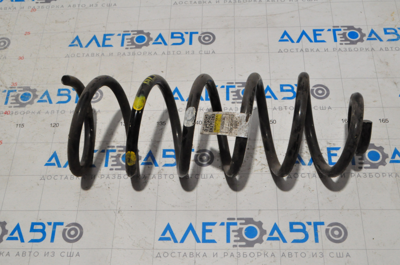 Rear right spring Nissan Altima 19-24 fwd stiffness 2 yellow white