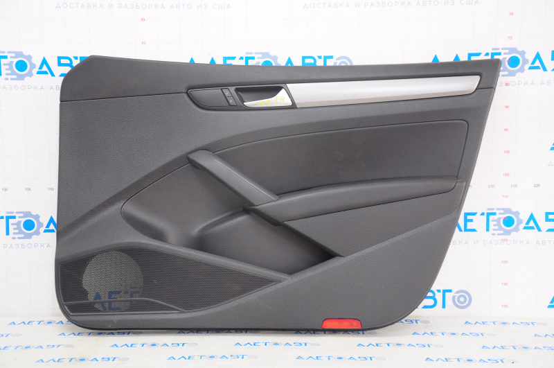 Door trim card front right VW Passat b7 12-15 USA black, crack in fastening