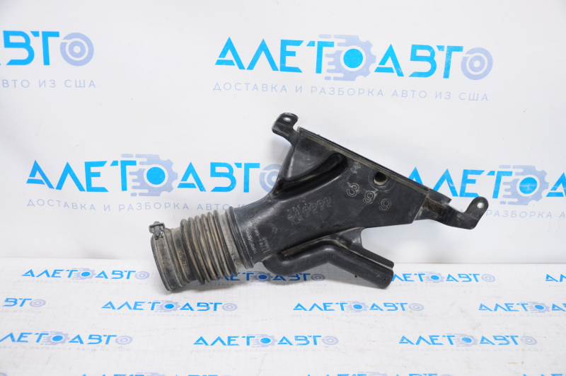 Air intake for the 08-10 Toyota Highlander hybrid