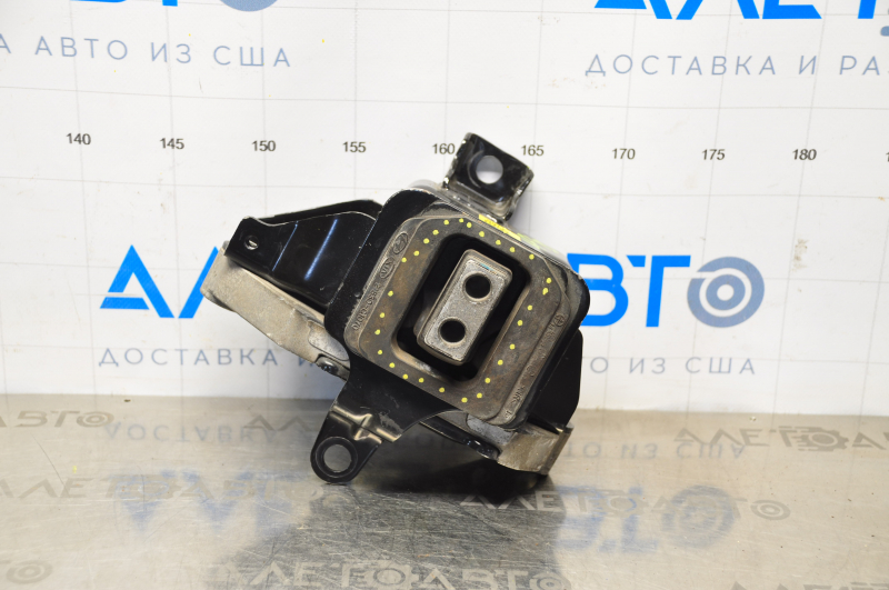 Engine mount left Kia Optima 16-20 cracked silent