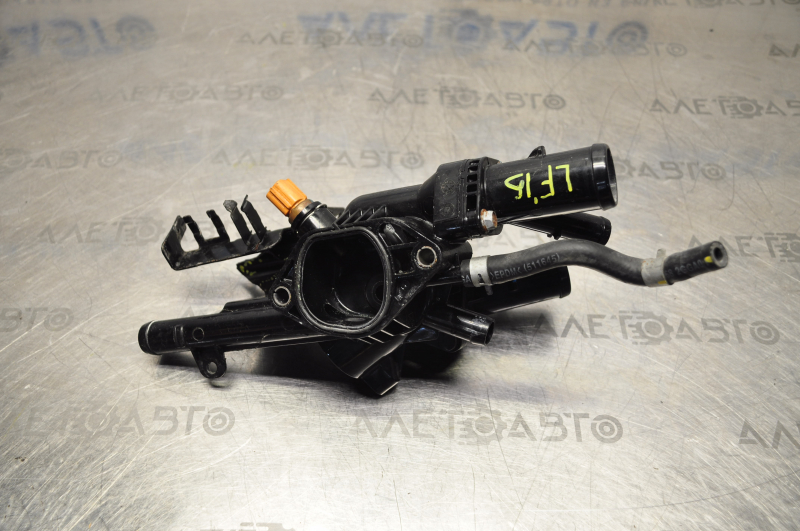 Thermostat housing Hyundai Sonata 15-19 2.4, broken tube