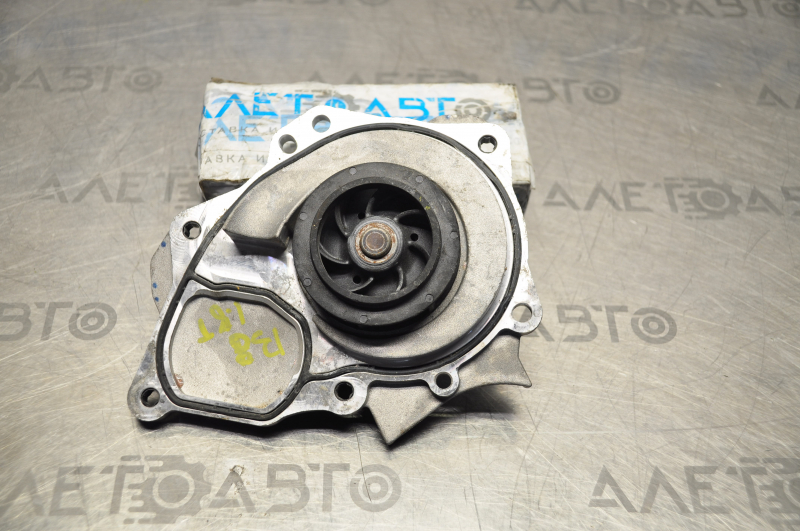 Water pump VW Passat b8 16-19 USA 1.8T, metal