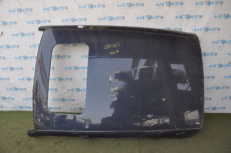 Metal roof of Porsche Cayenne 958 11-17 under the sunroof, sawed off, dented, bumps