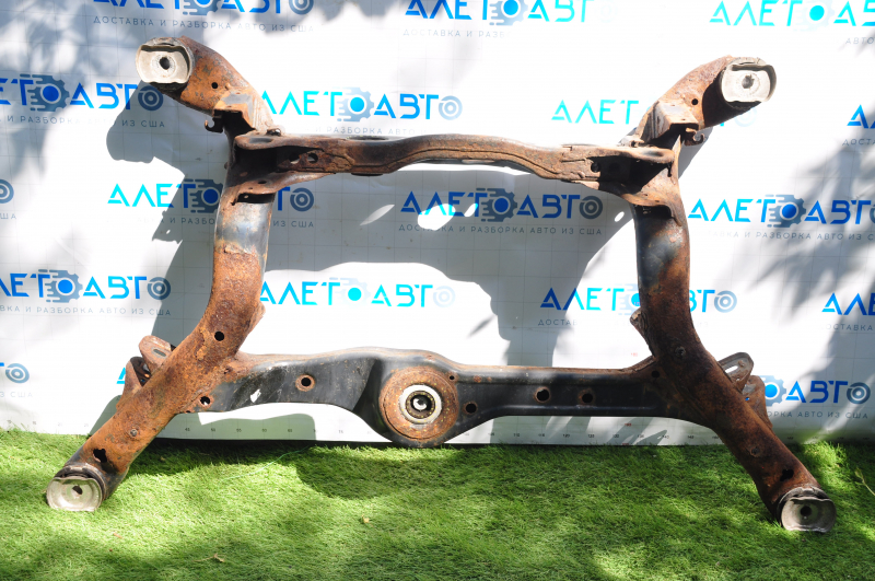 Rear subframe Audi Q5 8R 09-17 AWD, rotten, cracked S/B gearbox