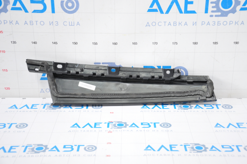 Ford Fusion mk5 13-20 front right side door trim