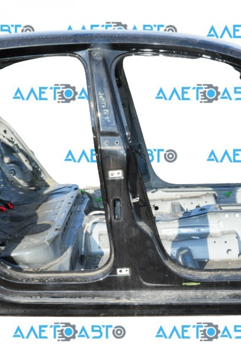 Body pillar central right VW Jetta 11-18 USA on the body