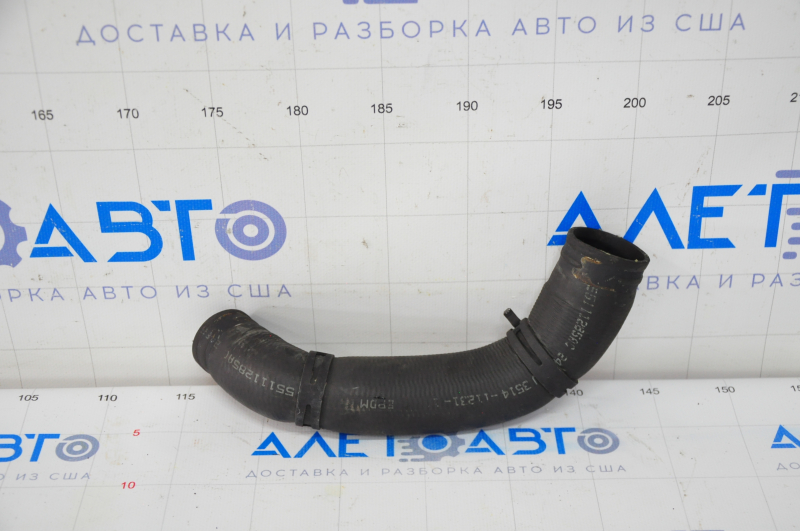 Upper Cooling Hose Dodge Challenger 11-23 5.7