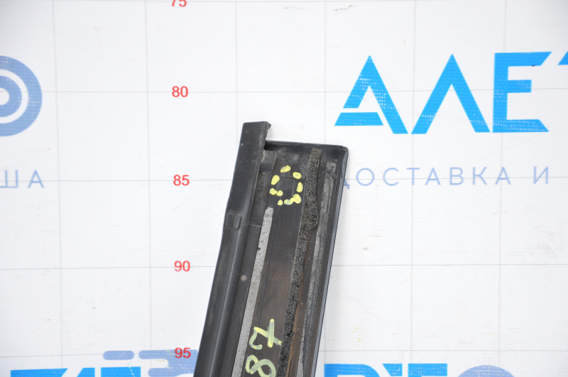 Door trim side rear right Toyota Camry v40 07-11 broken fastening