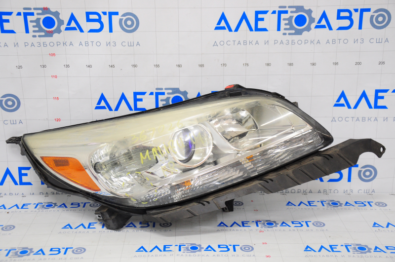 Headlight front right bare Chevrolet Malibu 13-15 halogen, with mount, for polishing