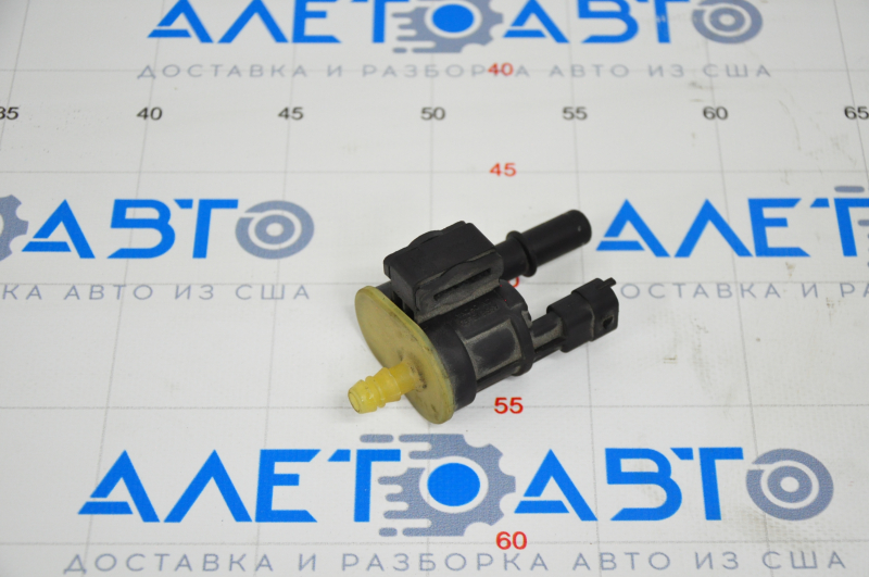 Dodge Challenger 15-23 Fuel Evaporative Purge Solenoid Valve