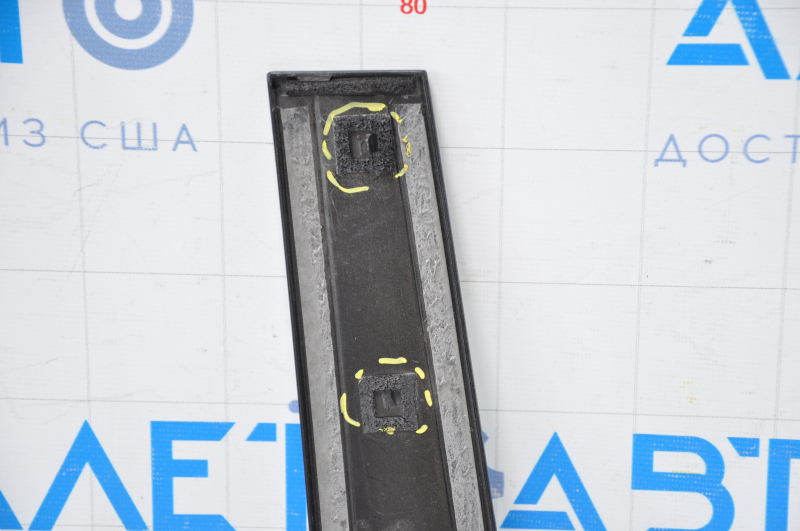 Door trim side rear left Hyundai Santa FE Sport 13-18 front broken fasteners