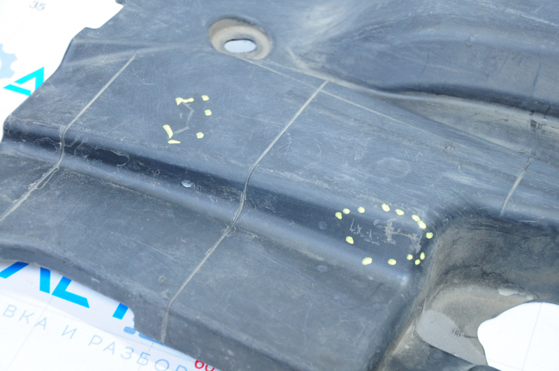 Subaru b10 Tribeca TV cover is dented, scratches