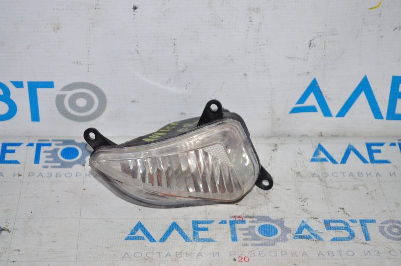 Right turn signal Toyota Avalon 13-15 glass comes off