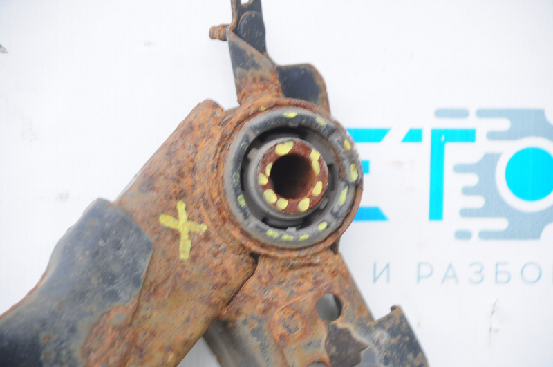 Subaru XV Crosstrek 13-17 rear subframe is rusty, lever ears are dented, all S/B need replacement