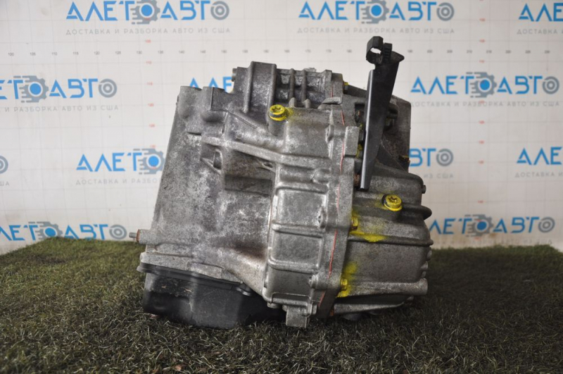 Automatic transmission assembly VW Jetta 11-18 USA 2.0 QNZ 135k emulsion, bolts torn off, for spare parts