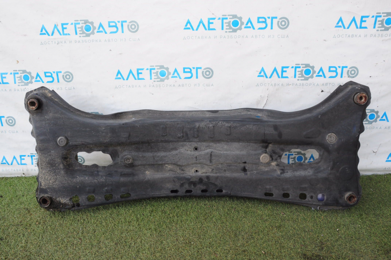 Rear subframe Toyota Camry v50 12-14 usa cracked 2 S/B, torn 1 S/B