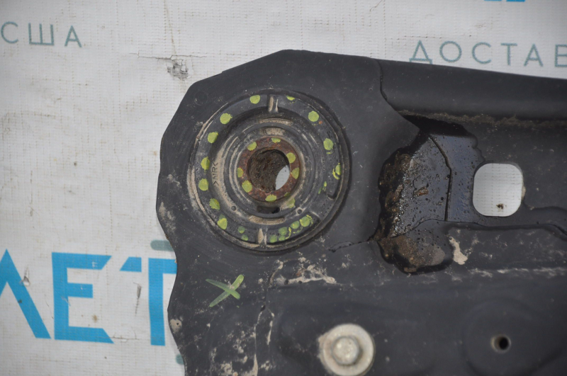 Rear subframe Lexus ES300h ES350 13-18 torn 1 S/B, cracked 1 S/B