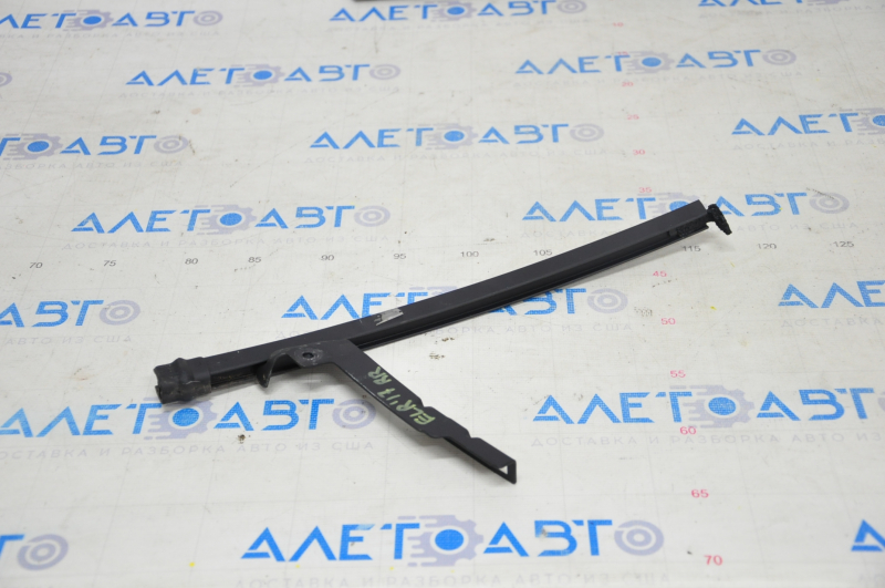 Rear right door glass guide Hyundai Elantra AD 17-20