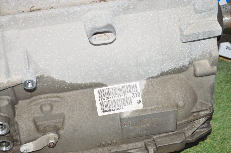 Automatic transmission assembly Dodge Challenger 09-18 3.6 845RE 8-speed 88k ok