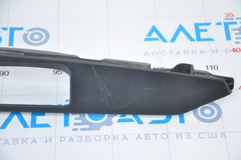 Subaru Forester 14-18 SJ trunk number plate light bar without keyless, under camera crack, scratches