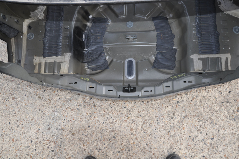 Ford Fusion mk5 13-20 rear panel on body, black
