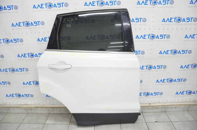 Door assembly rear right Ford Escape MK3 13-19 white YZ, bumps, dented