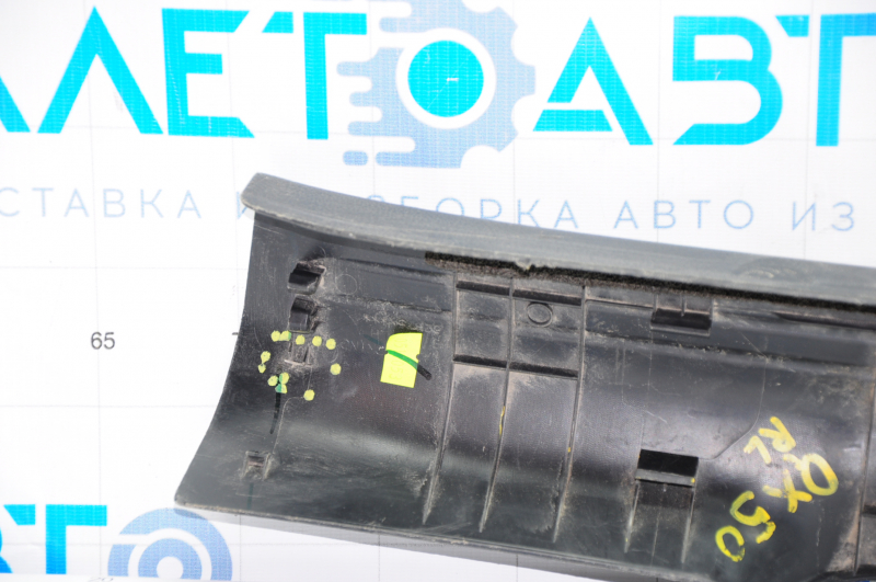 Door sill trim rear left Infiniti QX50 19-20 black, broken crepe, scratches