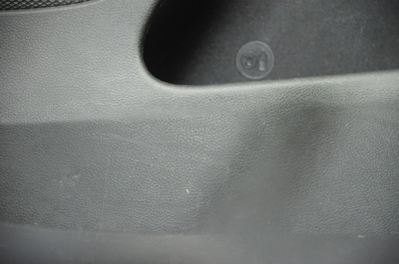 Door trim card front right Jeep Grand Cherokee WK2 14-17 black with black insert leather, armrest leather, white stitching, molding with chrome, under matt black wood, backlight, scratches