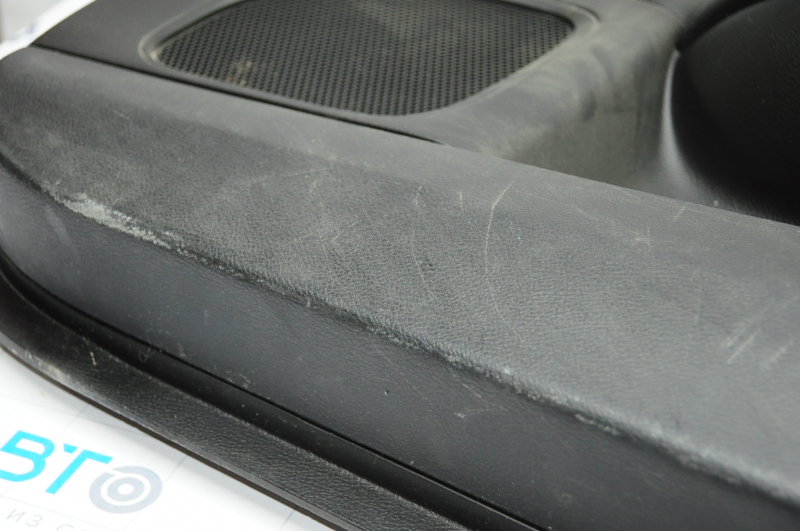 Door trim card front right Chrysler 200 11-14 black with black insert cloth, armrest leather, scratches, for dry cleaning