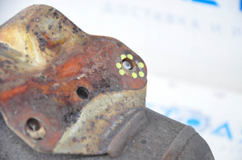 Exhaust manifold with catalytic converter Ford Focus mk3 11-16 2.0 bolts are broken