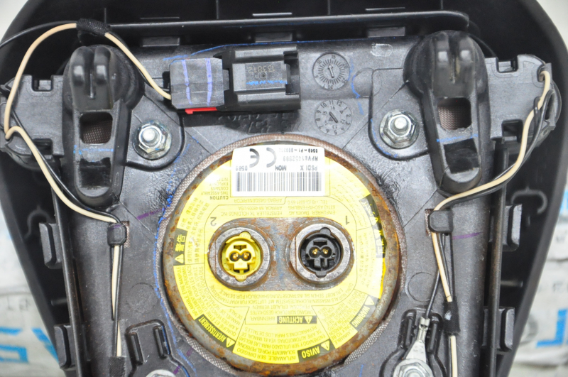 Airbag in steering wheel driver Ford Fusion mk5 13-16 black, rusty pyropatron