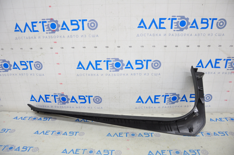 Door sill trim front right inner Infiniti JX35 QX60 13- black, type 2, rubbed