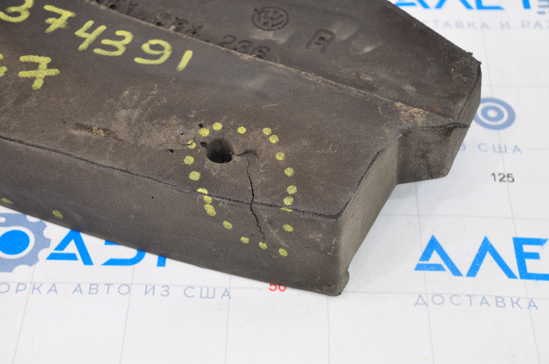 Wing seal door-wing right VW Passat b7 12-15 USA type 2 tears