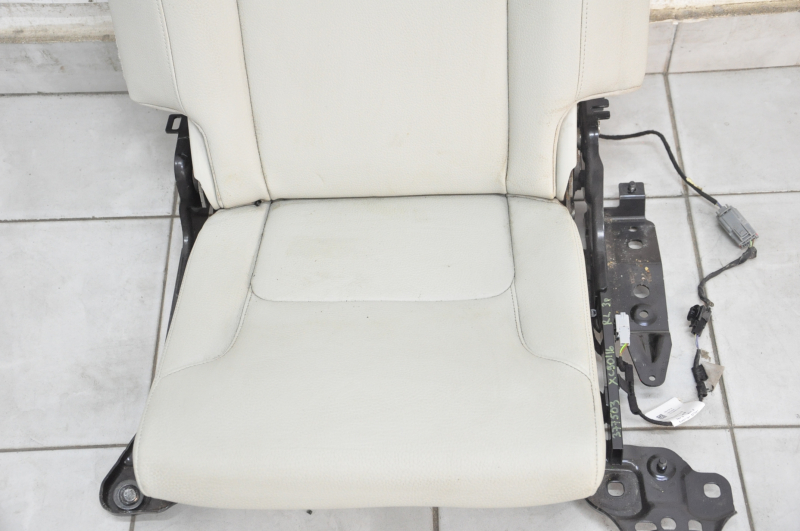 Rear row of seats right 3 row Volvo XC90 16-22 leather gray, tear