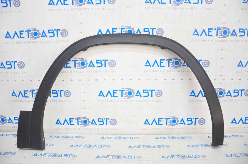 Front right wing arch trim VW Atlas 18-20 pre-restoration worn