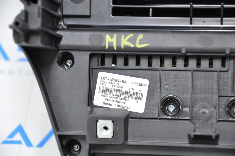 Lincoln MKC 15- Climate Monitor Control Panel with Auto Parking, Scratches on Trim