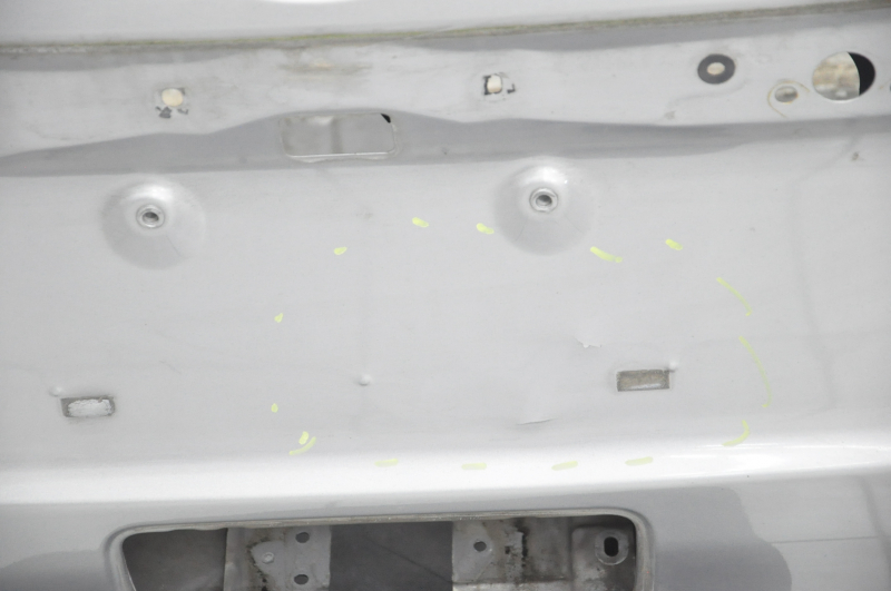 Naked trunk door Toyota Sequoia 08-16 under spoiler, silver 1D6, bumps, dented
