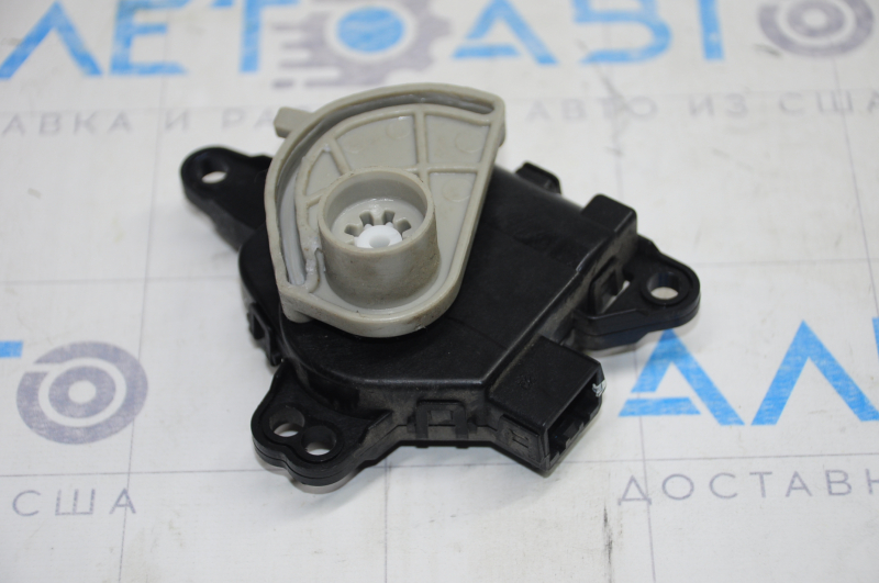 Actuator motor heater drive air conditioner Kia Optima 11-15 D267-AP9BA02