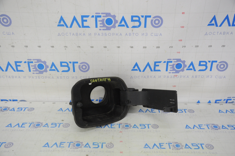 Fuel filler flap housing Hyundai Santa FE 19-20