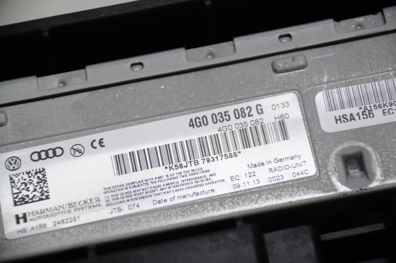 Radio amplifier unit Audi A4 B8 08-16