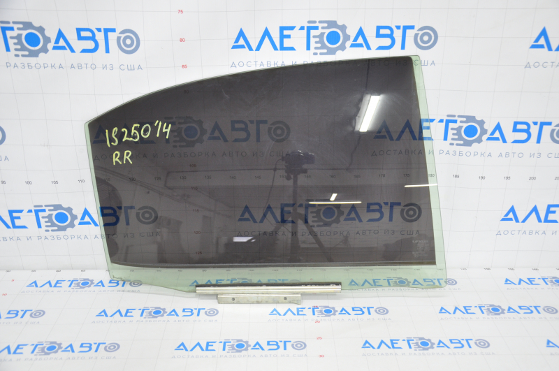 Rear right door glass for a Lexus IS 14-20